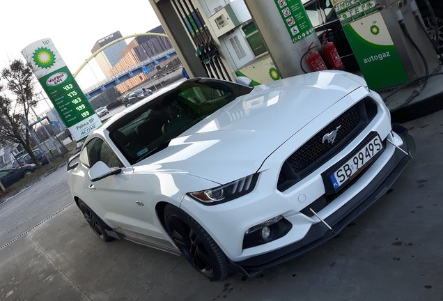 Ford Mustang GT 2015