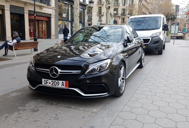 Mercedes-AMG C 63 S W205