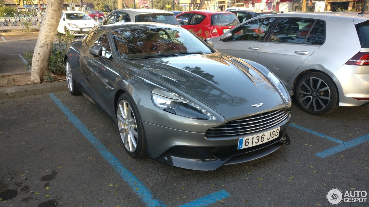 Aston Martin Vanquish 2013