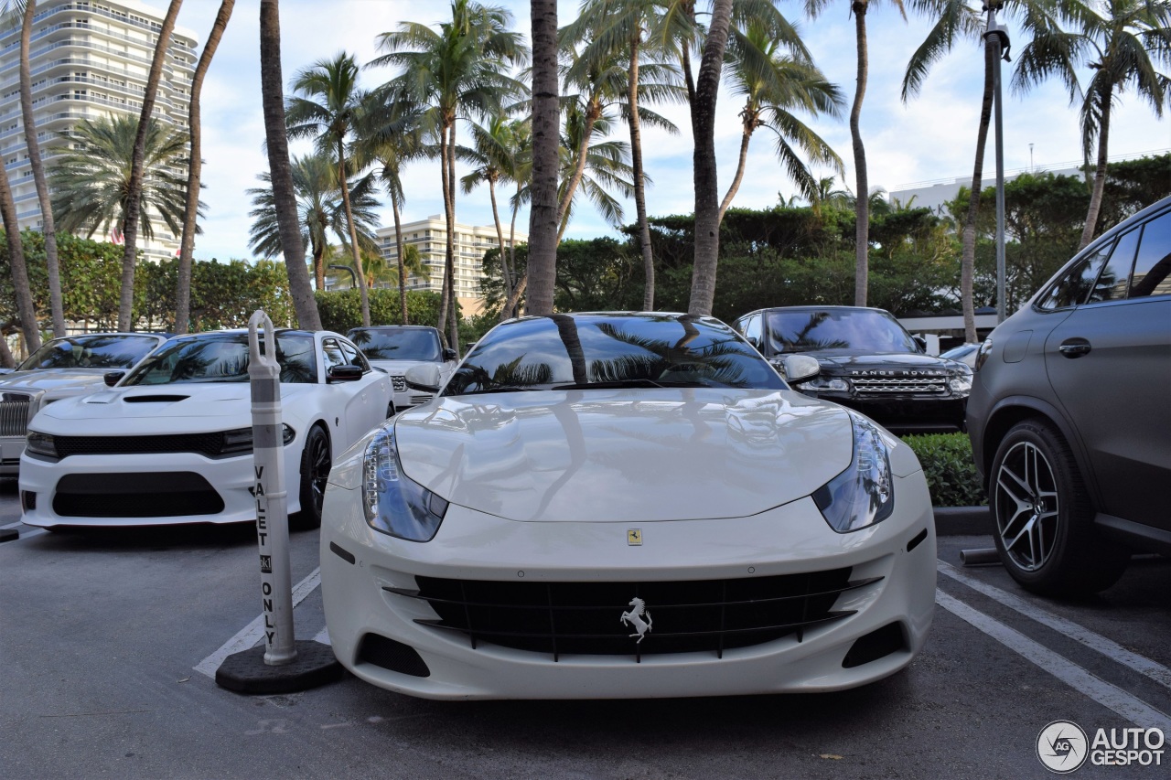 Ferrari FF