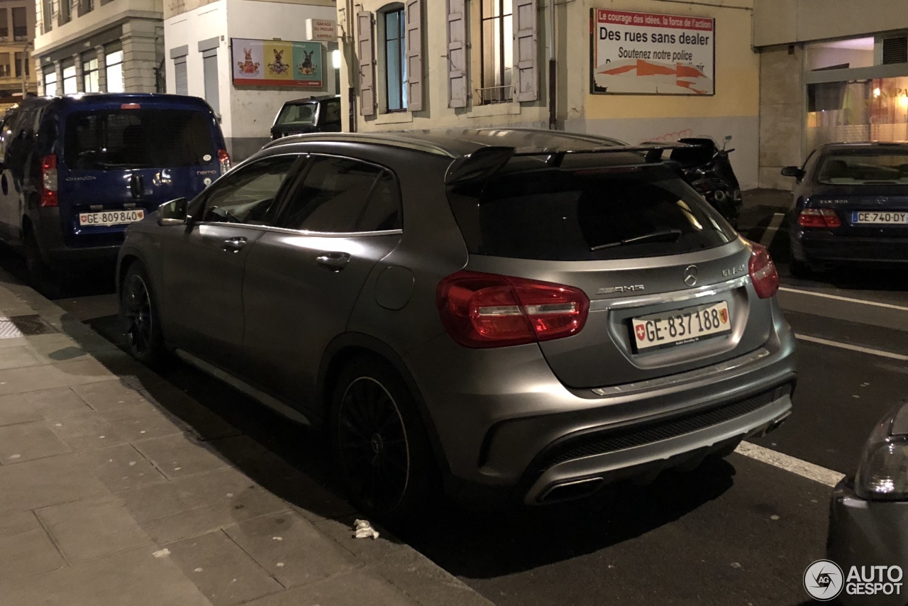 Mercedes-AMG GLA 45 X156