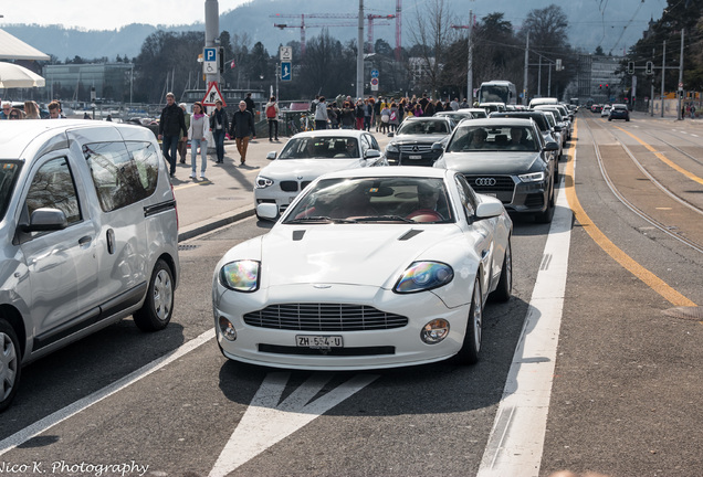 Aston Martin Vanquish S