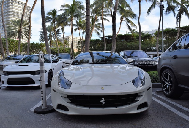 Ferrari FF