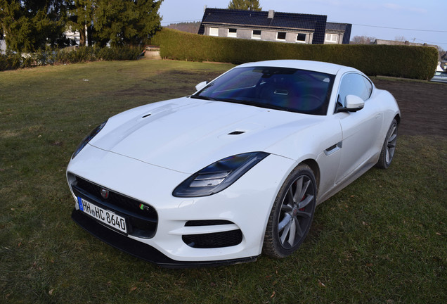 Jaguar F-TYPE R Coupé 2017