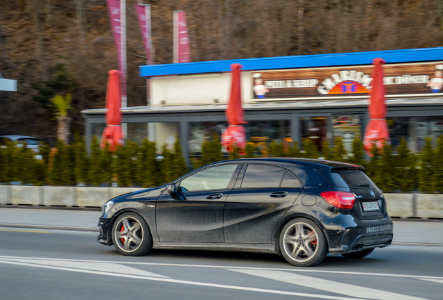 Mercedes-Benz A 45 AMG