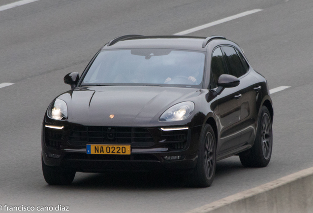 porsche 95B Macan GTS