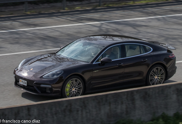 Porsche 971 Panamera Turbo S E-Hybrid