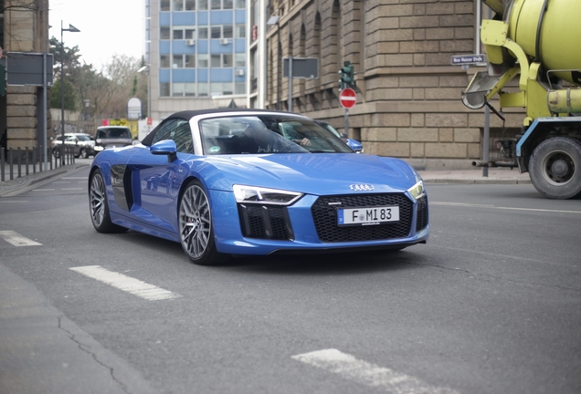 Audi R8 V10 Spyder 2016