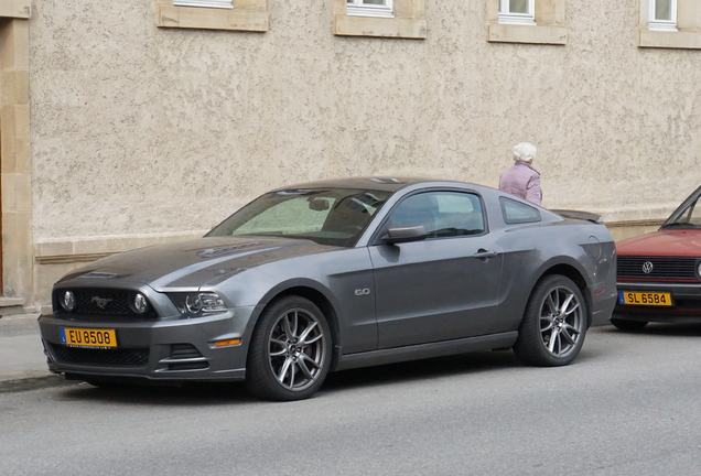 Ford Mustang GT 2013