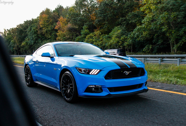 Ford Mustang GT 2015