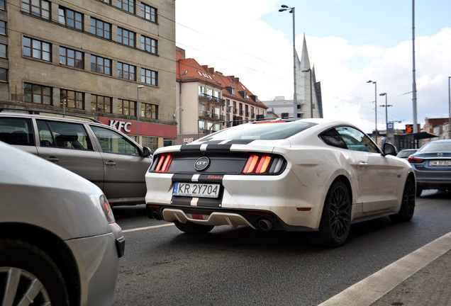 Ford Mustang GT 2015