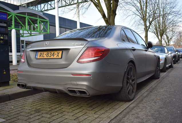 Mercedes-AMG E 63 S W213