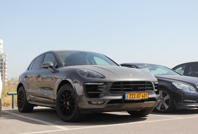 Porsche 95B Macan GTS