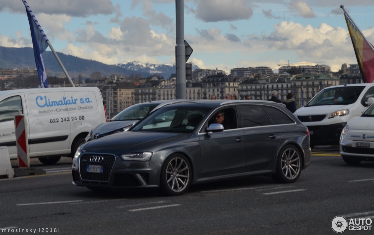 Audi RS4 Avant B8