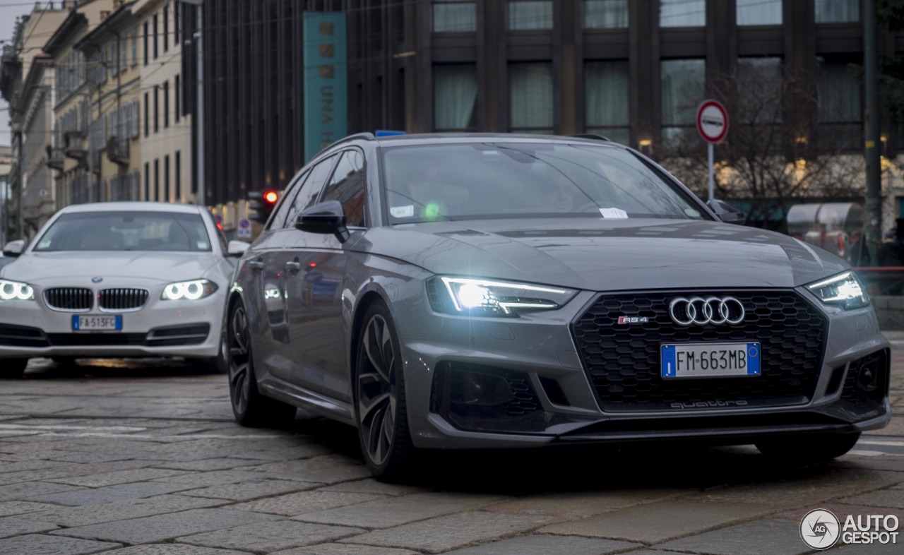 Audi RS4 Avant B9