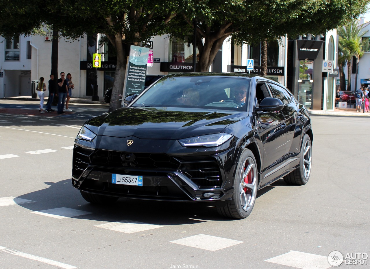 Lamborghini Urus