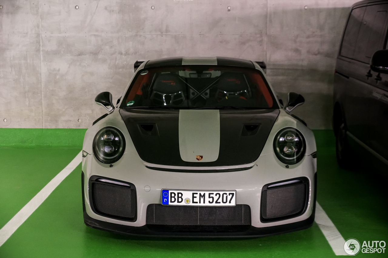 Porsche 991 GT2 RS Weissach Package