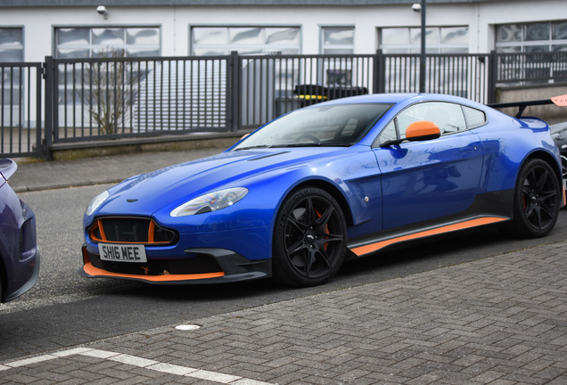 Aston Martin Vantage GT8