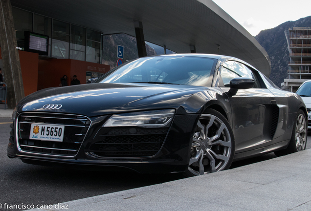 Audi R8 V10 2013