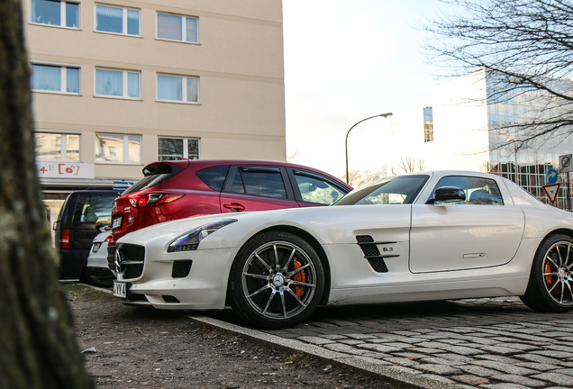 Mercedes-Benz SLS AMG GT