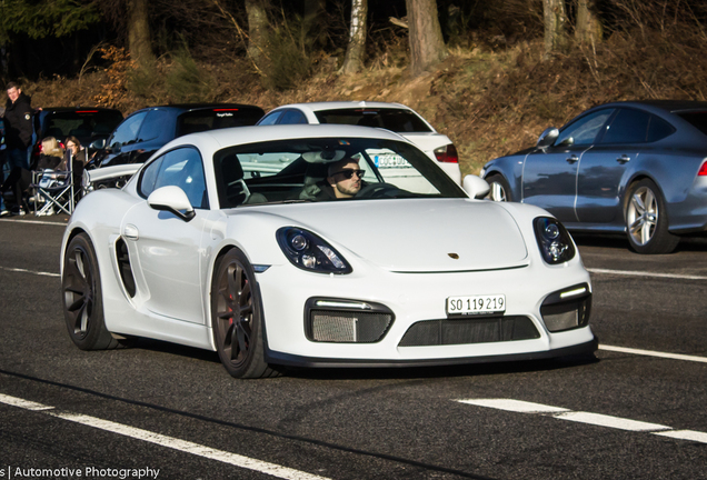 Porsche 981 Cayman GT4