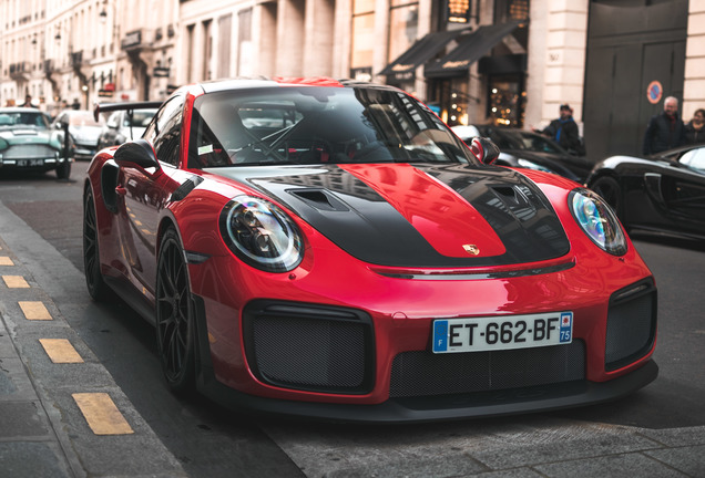 Porsche 991 GT2 RS Weissach Package