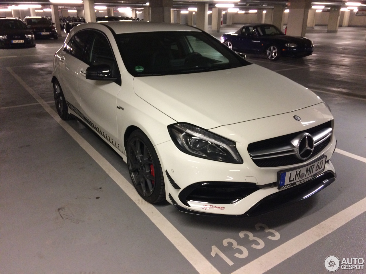 Mercedes-AMG A 45 W176 2015