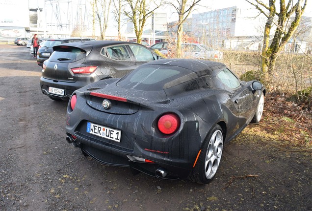 Alfa Romeo 4C Coupé