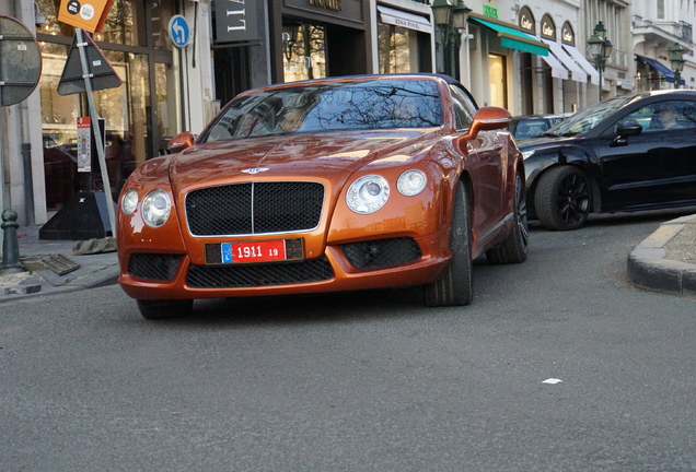 Bentley Continental GTC V8