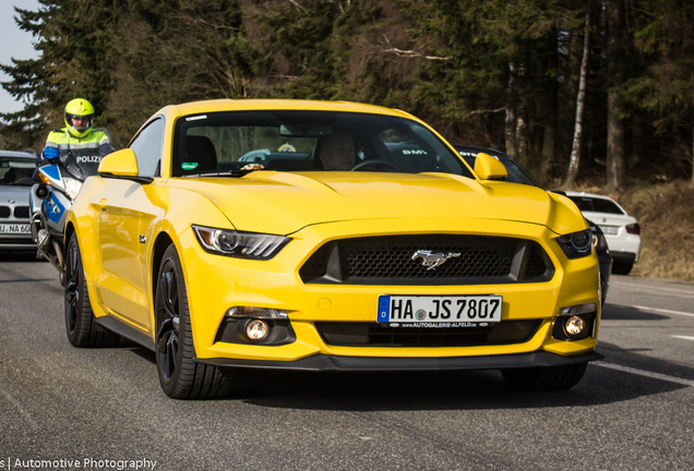 Ford Mustang GT 2015