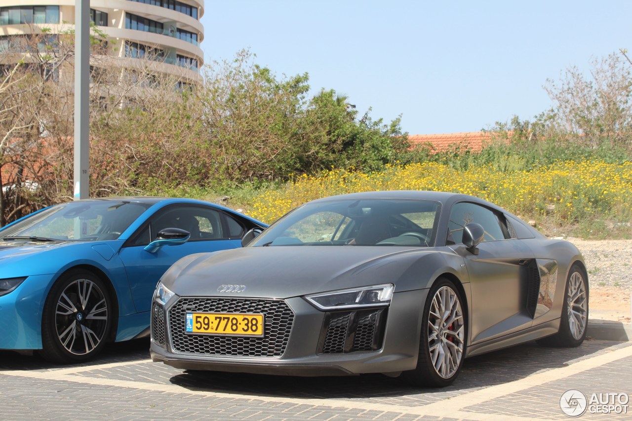 Audi R8 V10 2015