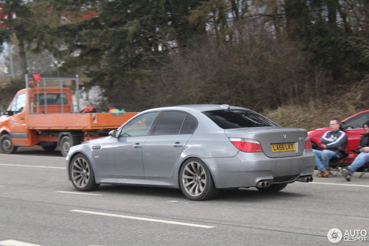 BMW M5 E60 2005