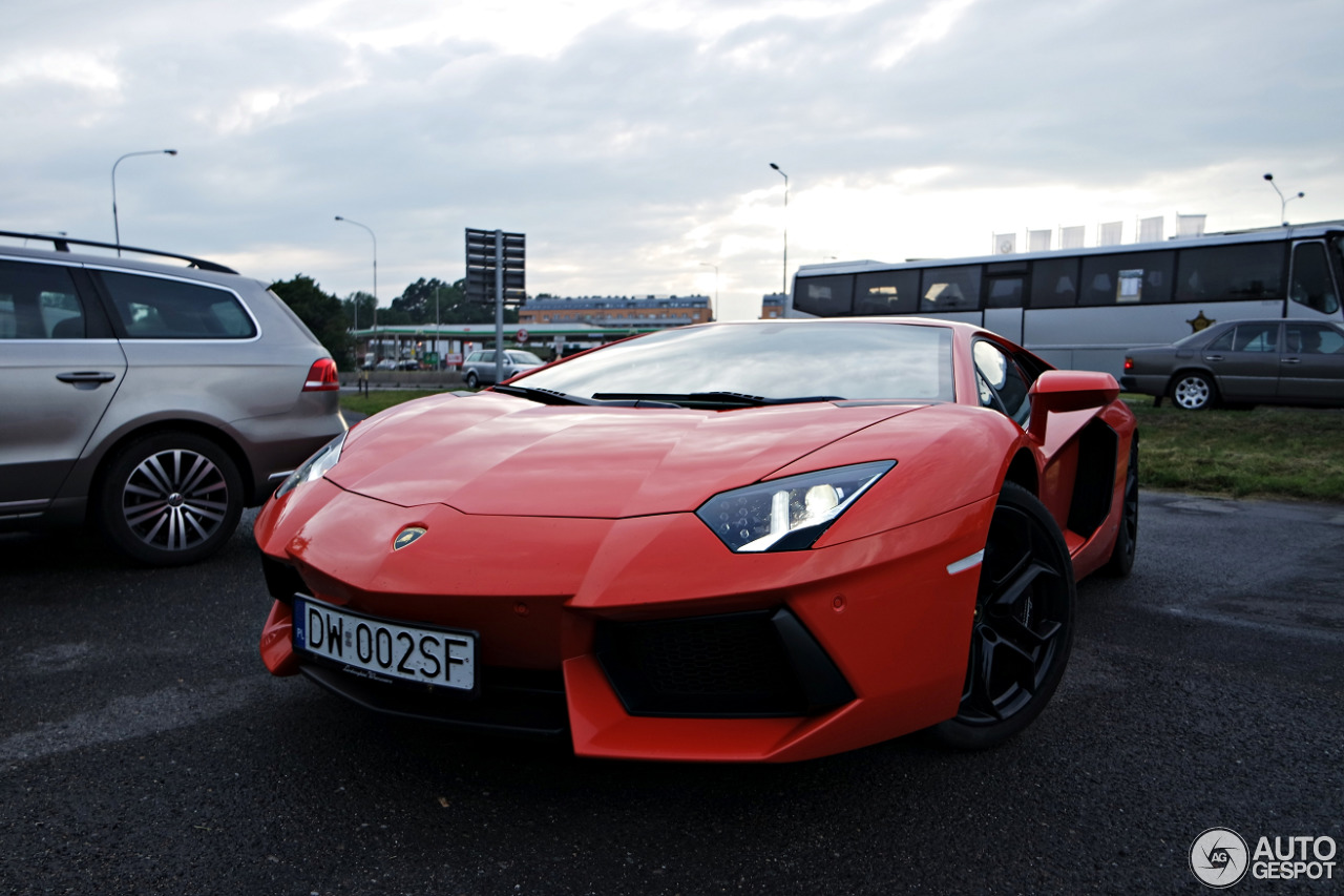 Lamborghini Aventador LP700-4