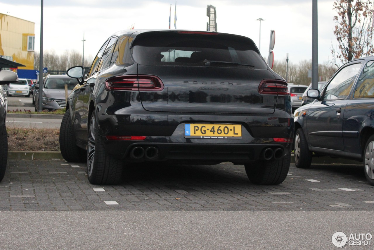 Porsche 95B Macan GTS