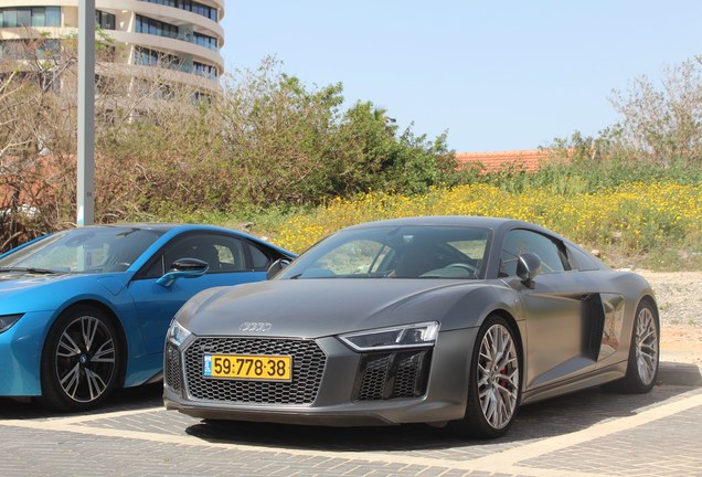 Audi R8 V10 2015