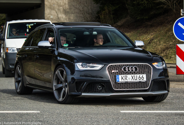 Audi RS4 Avant B8