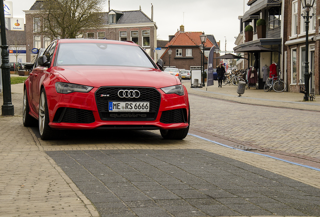 Audi RS6 Avant C7 2015