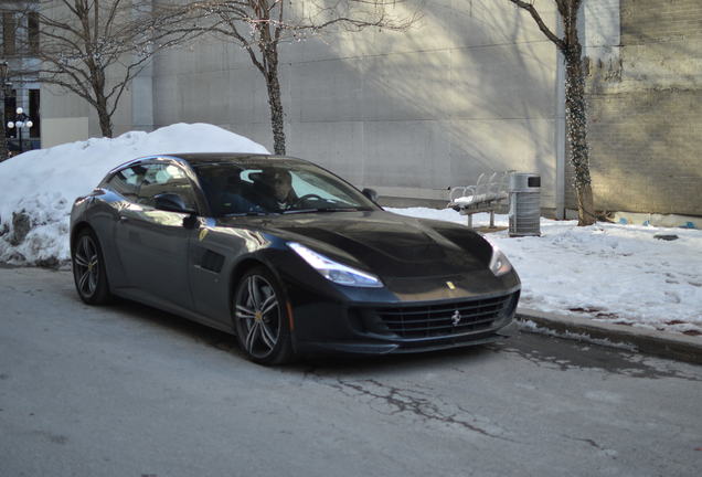 Ferrari GTC4Lusso