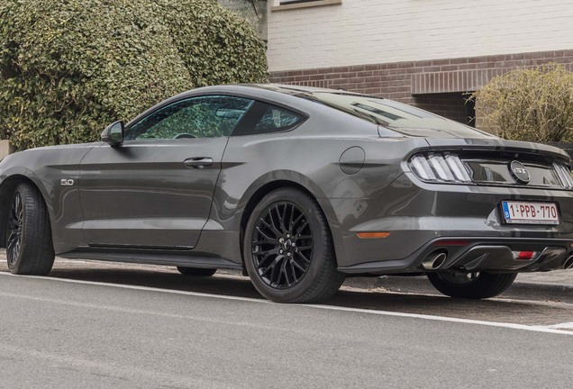 Ford Mustang GT 2015