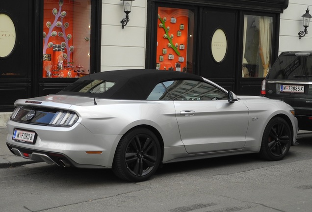 Ford Mustang GT Convertible 2015