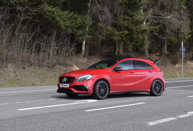 Mercedes-AMG A 45 W176 2015