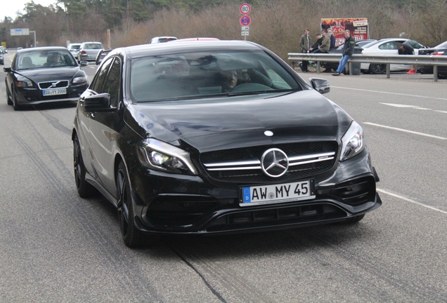 Mercedes-AMG A 45 W176 2015