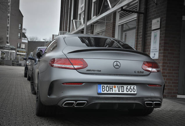 Mercedes-AMG C 63 S Coupé C205