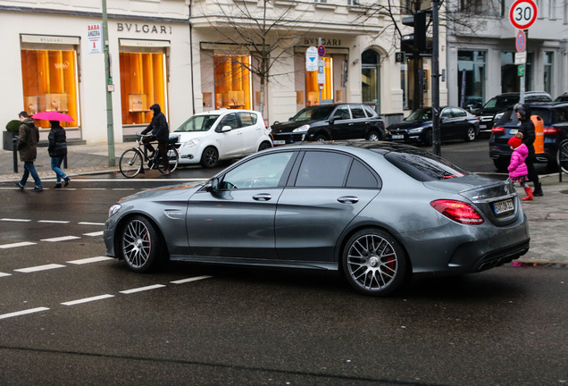 Mercedes-AMG C 63 S W205