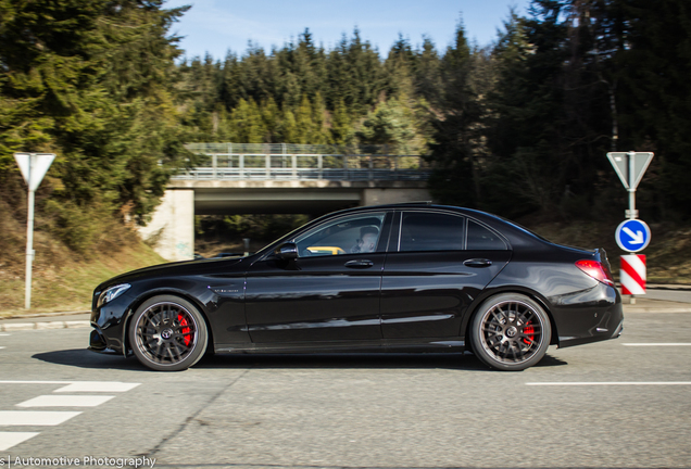 Mercedes-AMG C 63 S W205