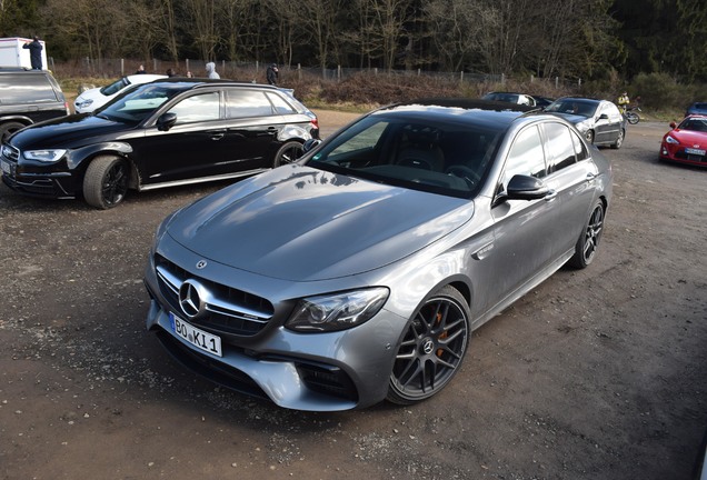 Mercedes-AMG E 63 S W213