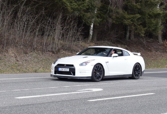 Nissan GT-R 2013