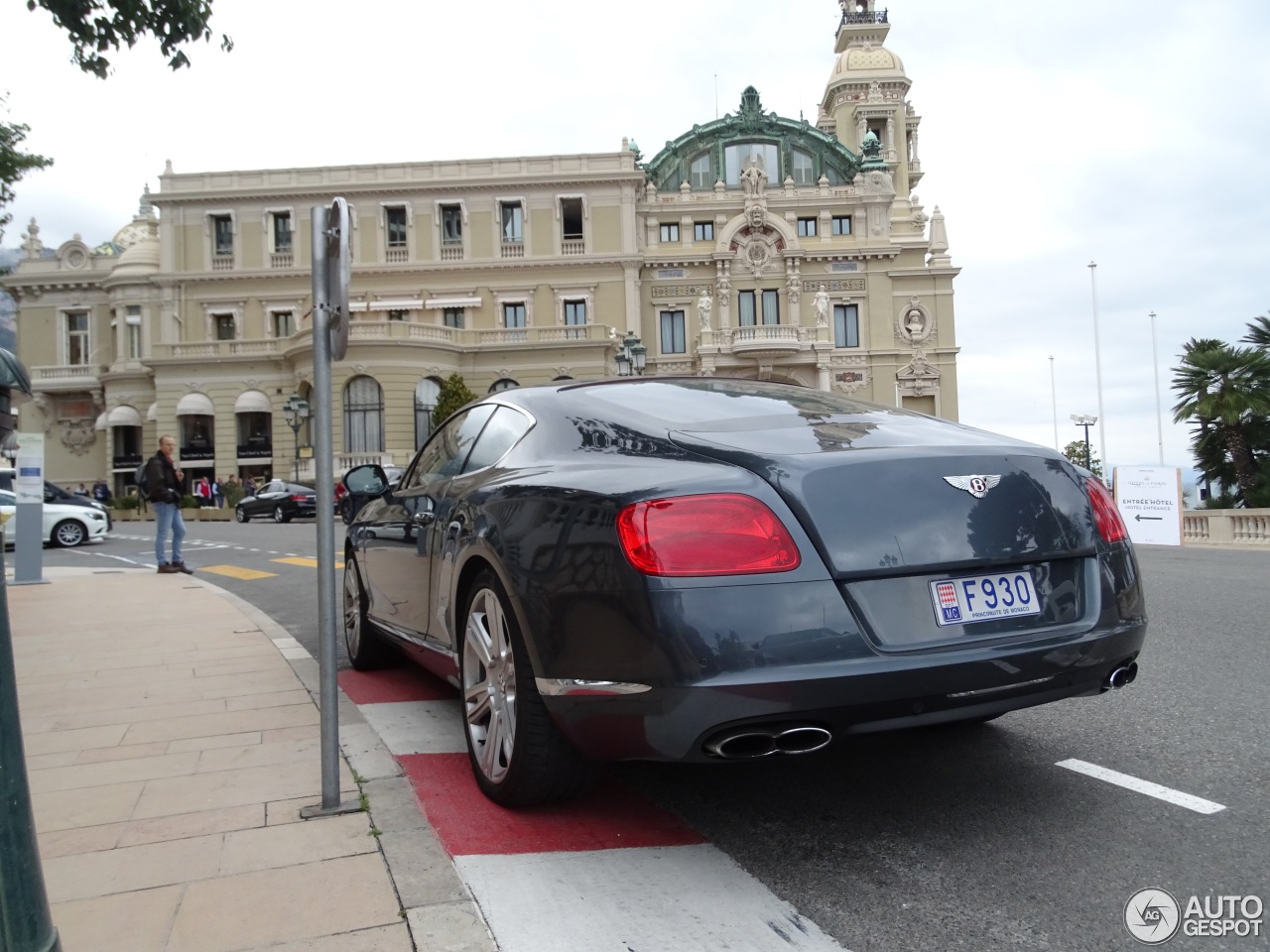 Bentley Continental GT V8