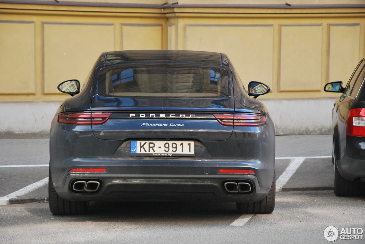 Porsche 971 Panamera Turbo