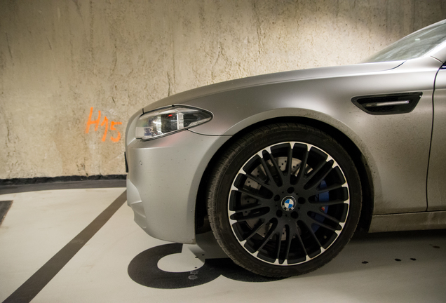 BMW M5 F10 30 Jahre Edition